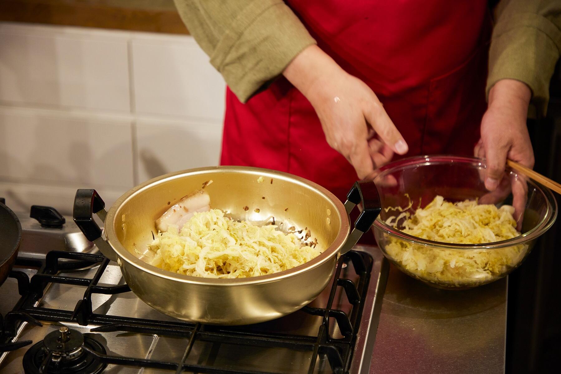 発酵白菜を炒める