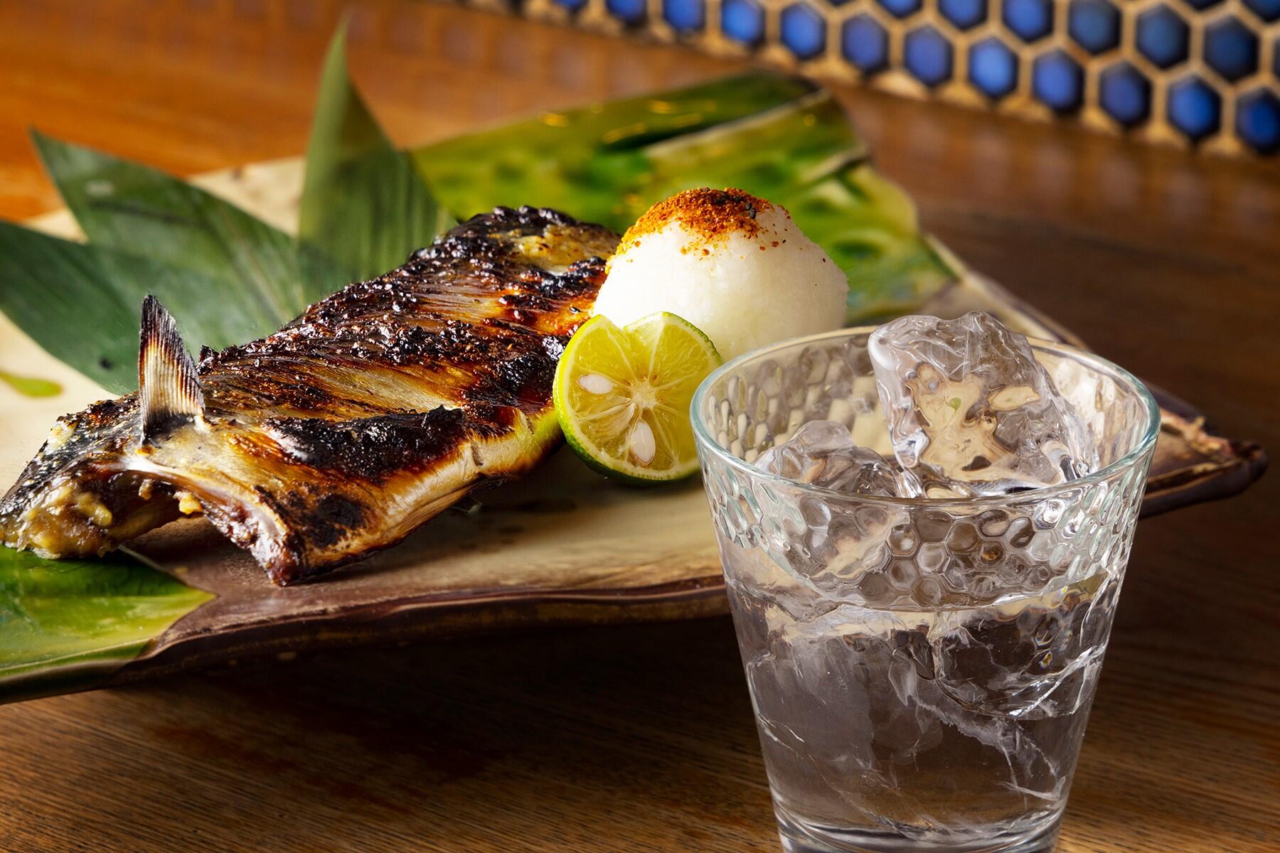 オンザロック＋西京焼き