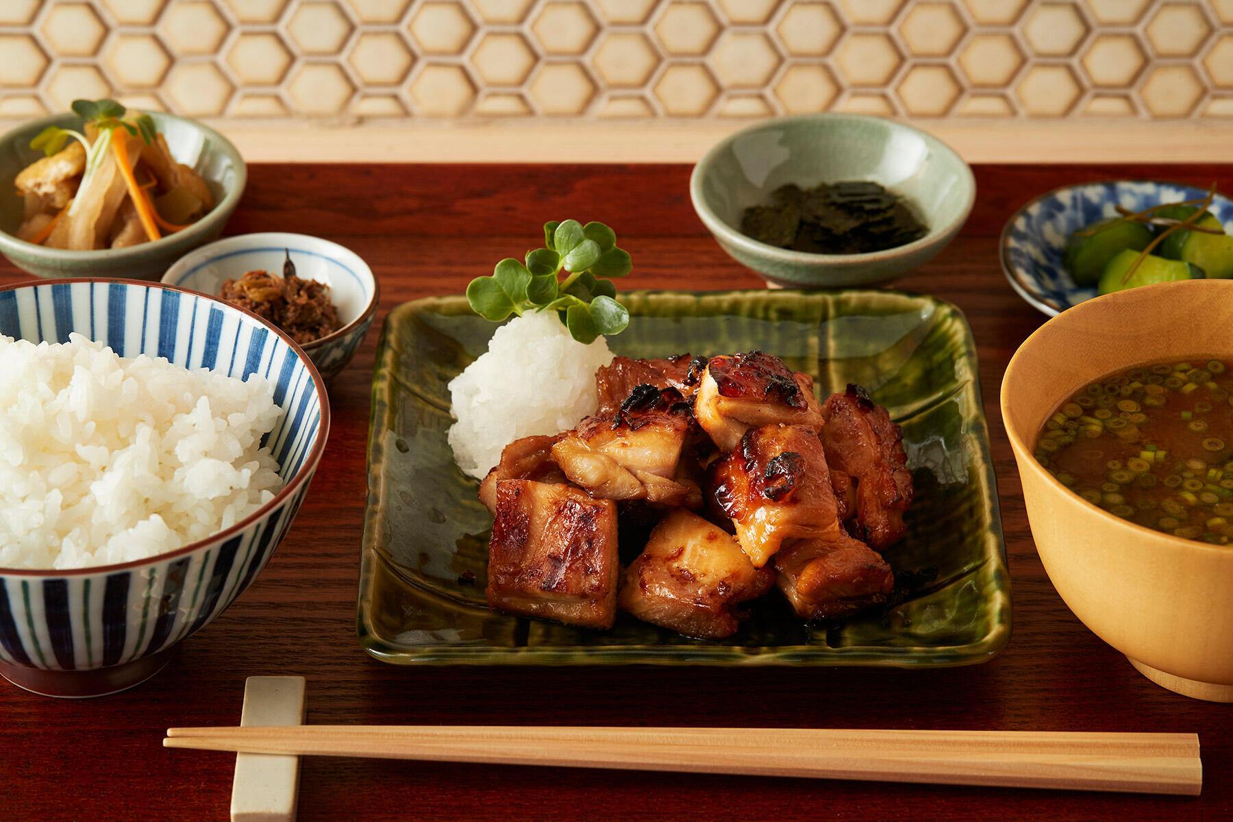 きじ焼き(鶏肉の漬け焼き)定食