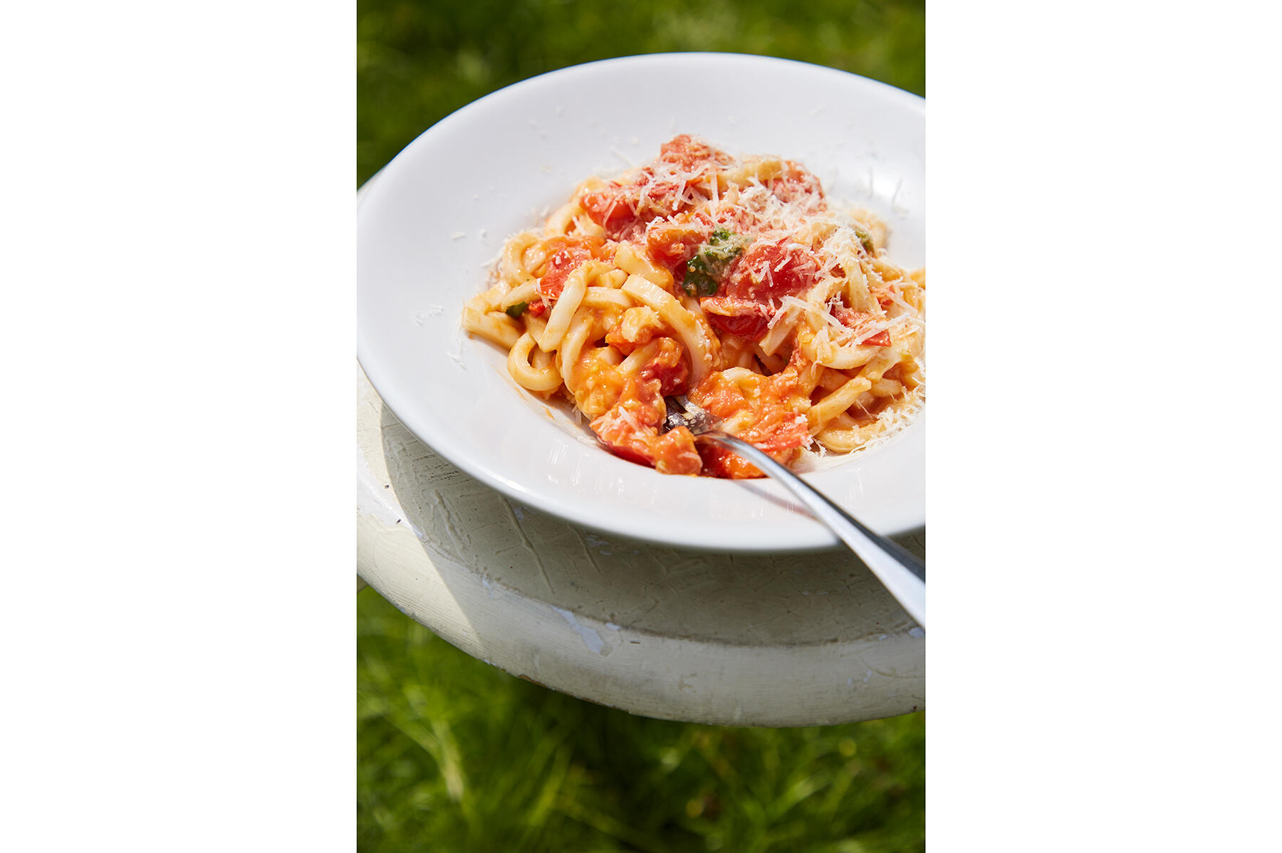 うどんで“ピチ“を再現！バジルが香る“うどんポモドーロ”