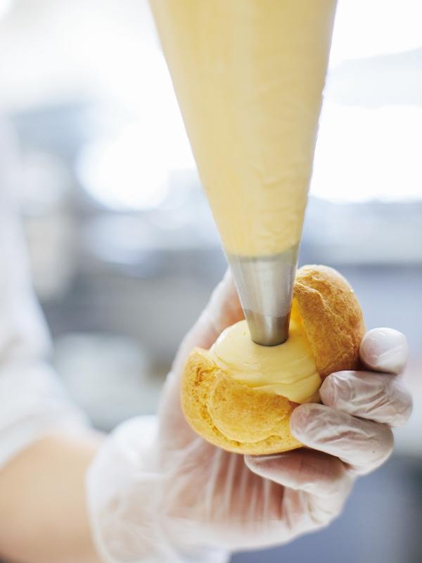 「レピドール」のシュークリーム