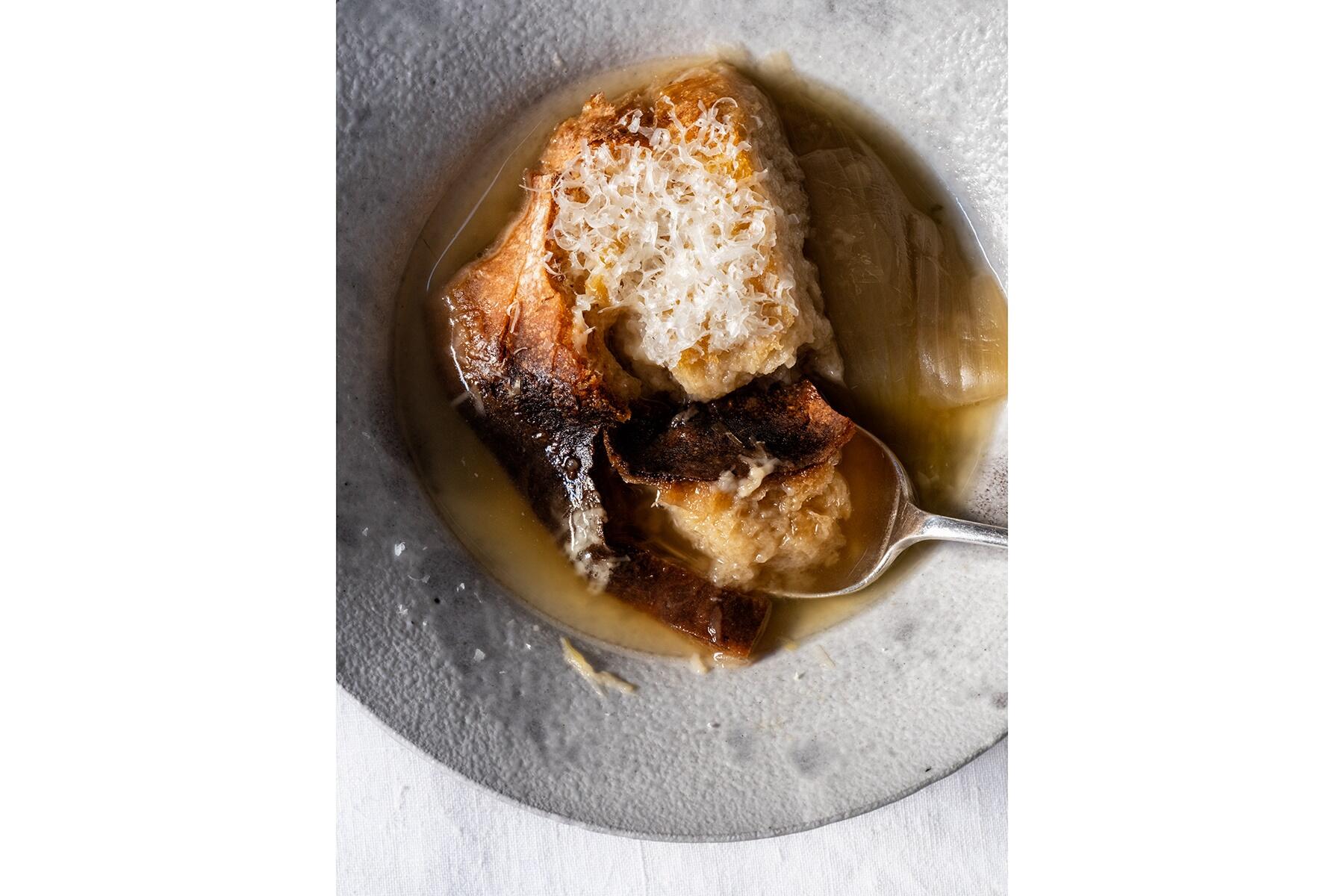 オニオングラタンスープ