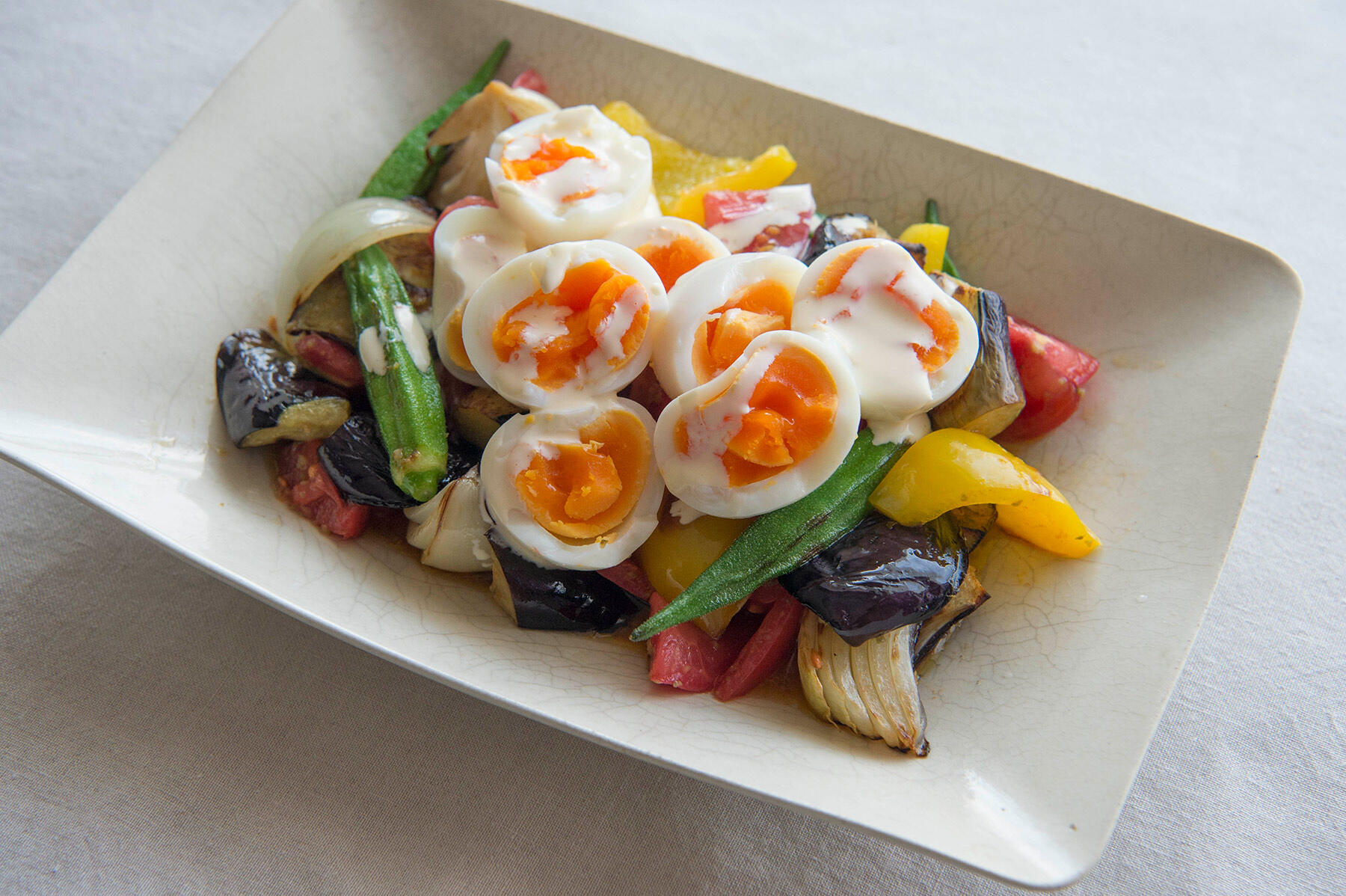 焼き野菜の半熟卵ソース