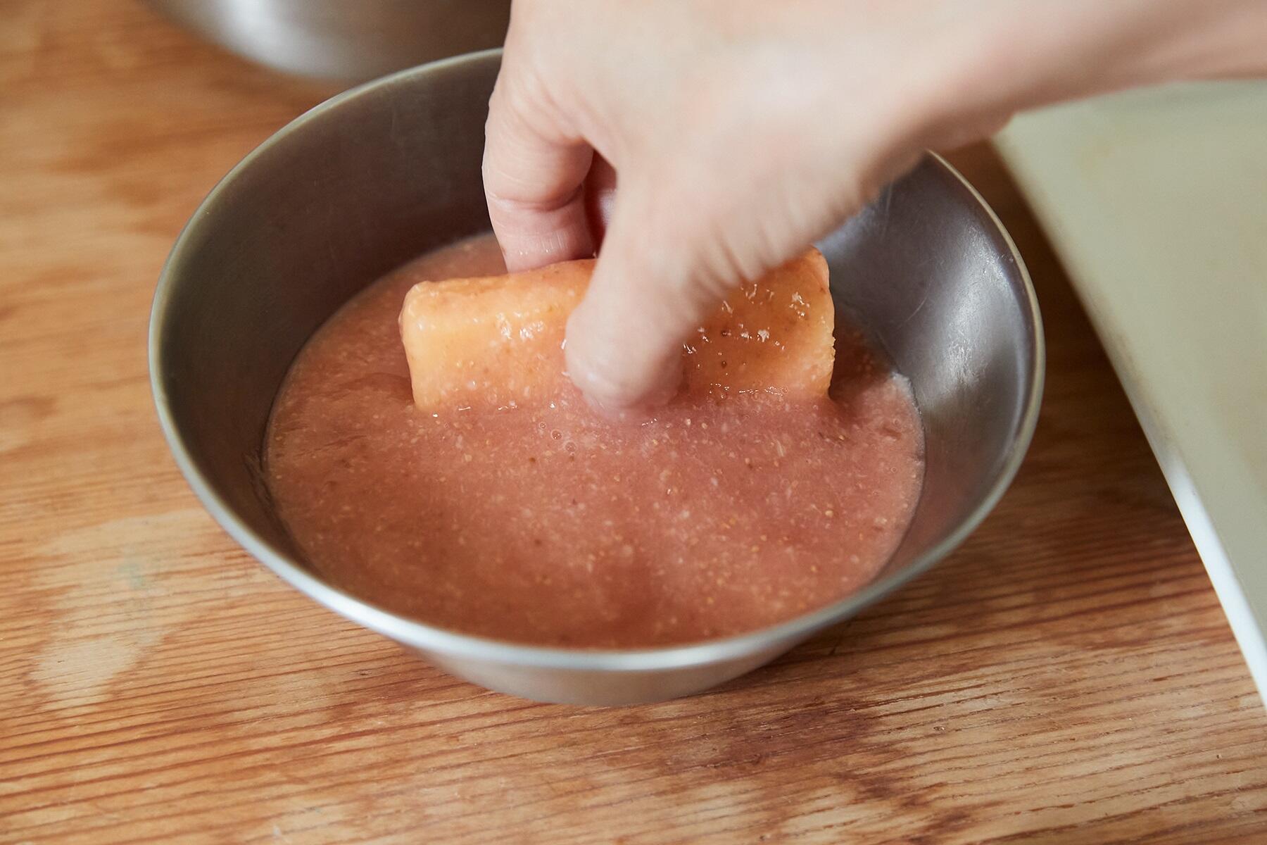 シロップに浸す