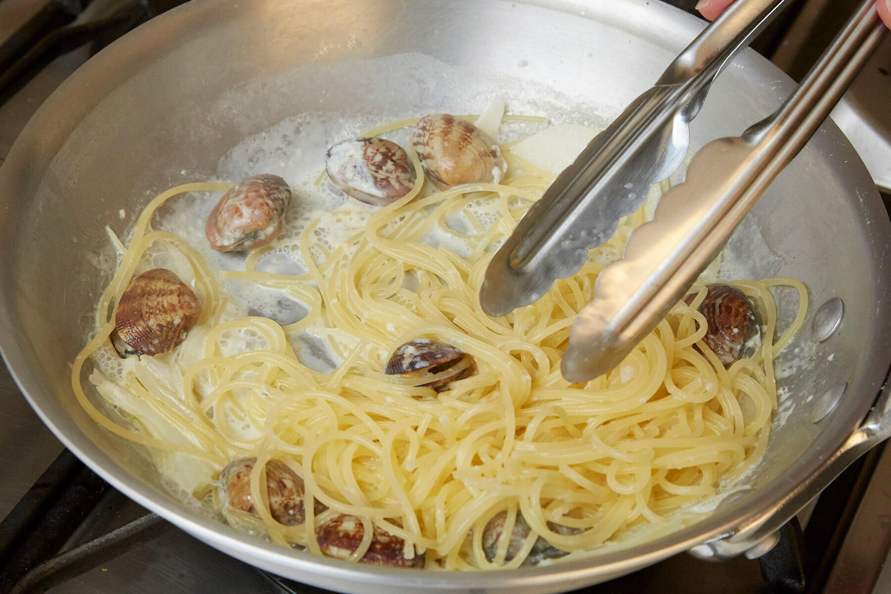 パスタを加える