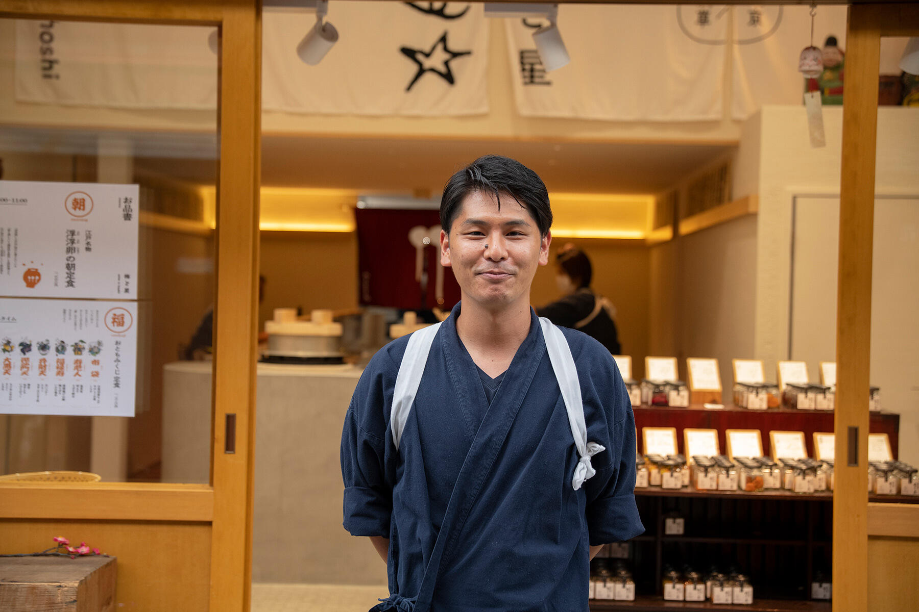 店主の竹内さん