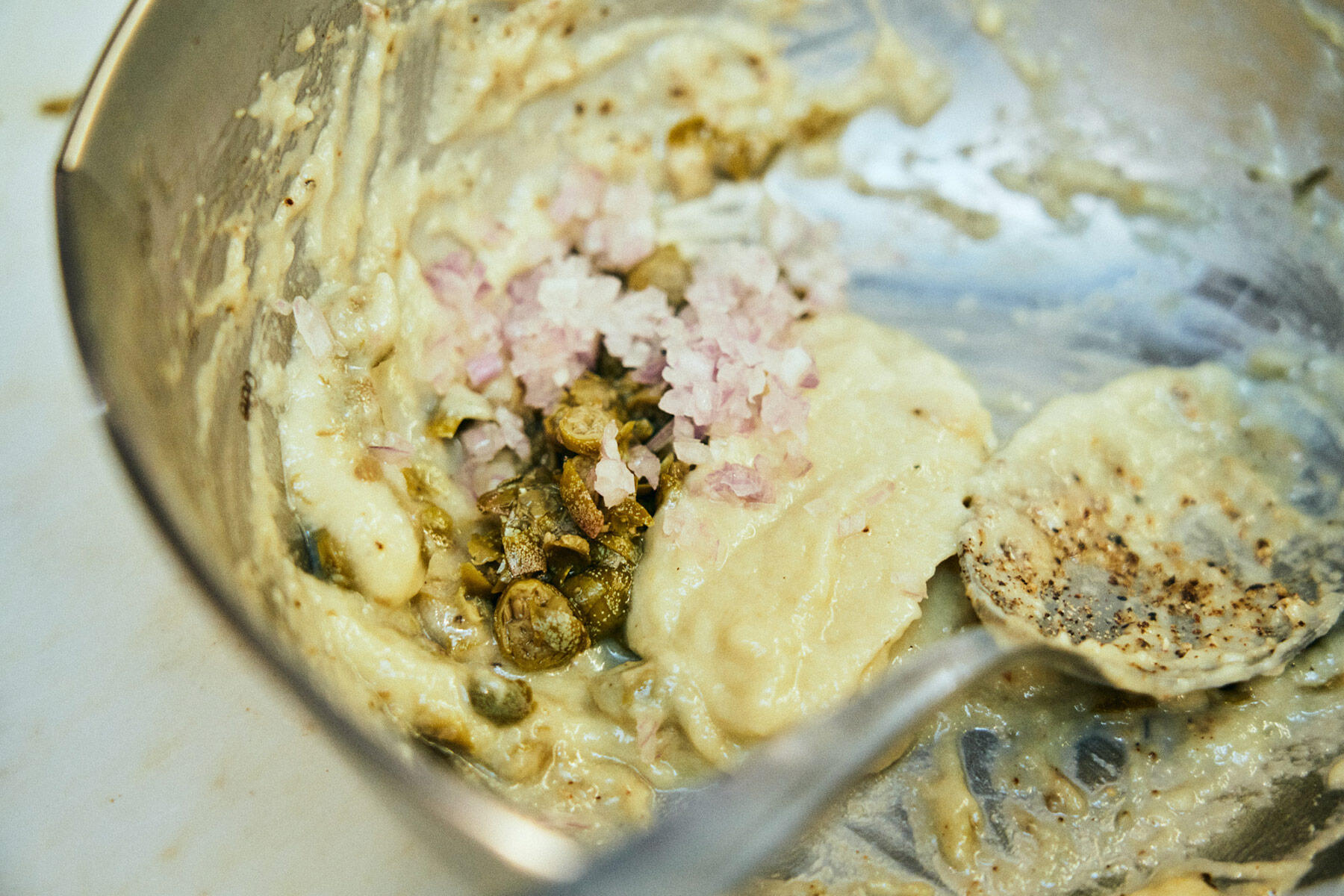 タルタルソースをつくる