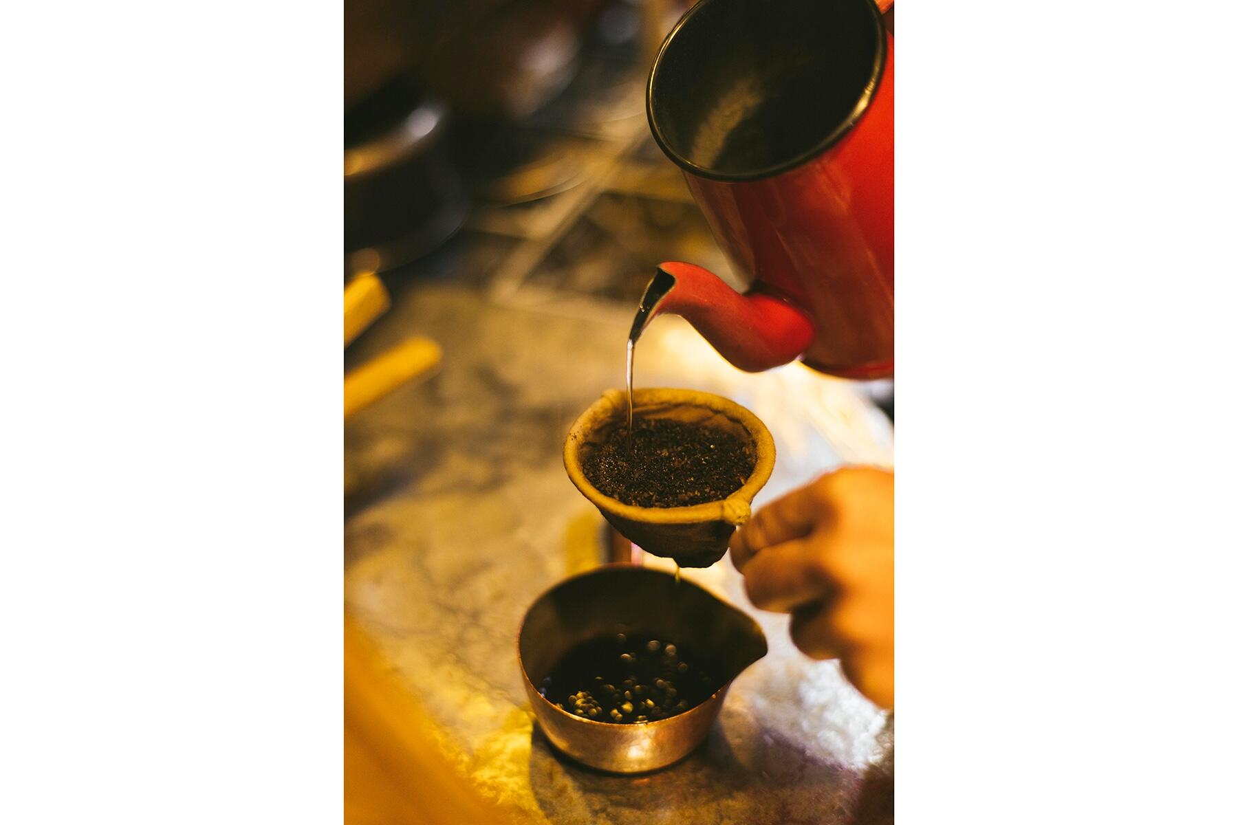 珈琲の焙煎と抽出法 : カフェ・ド・ランブル