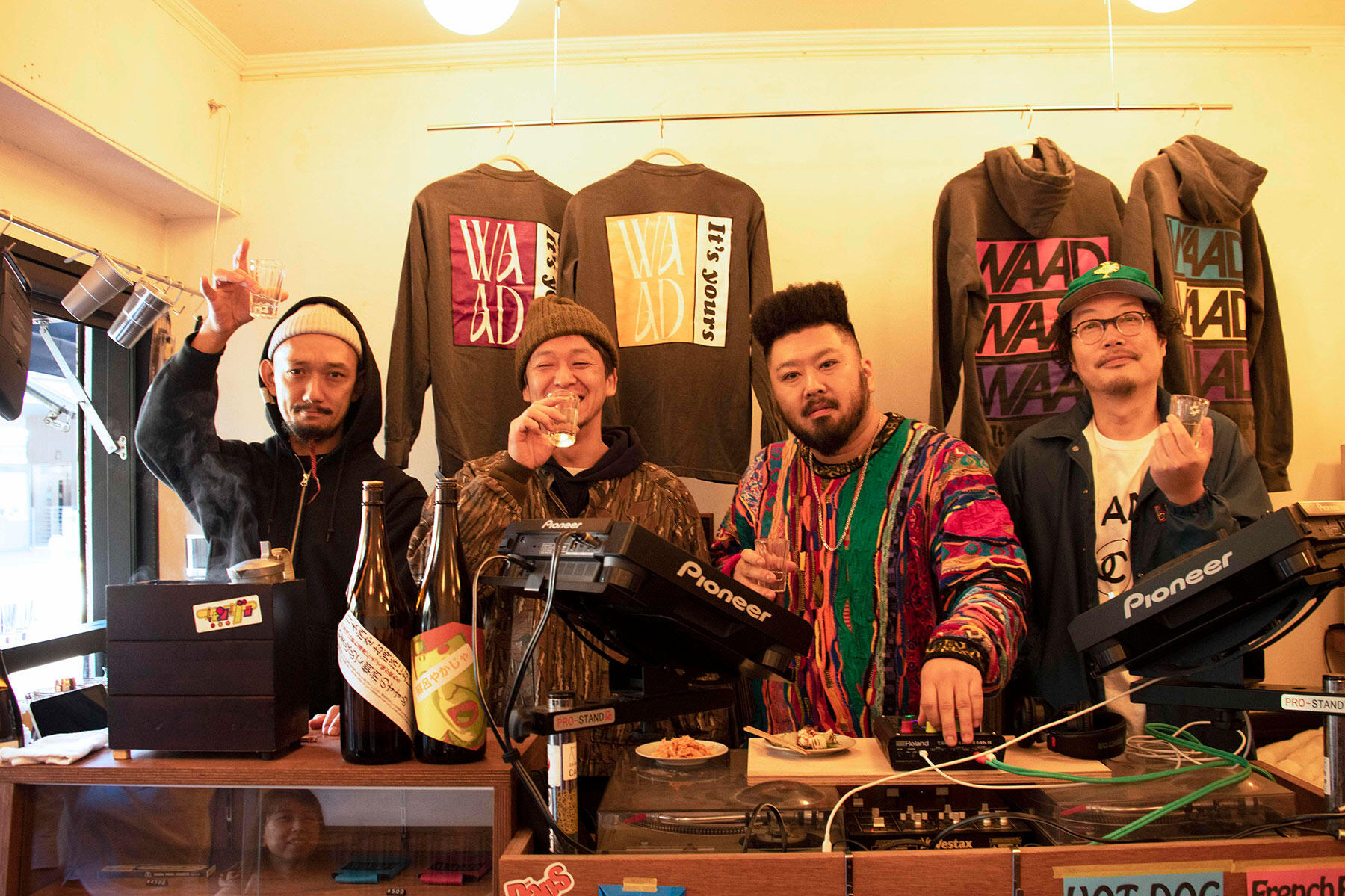 日本酒＆DJイベント「ONDO」の面々