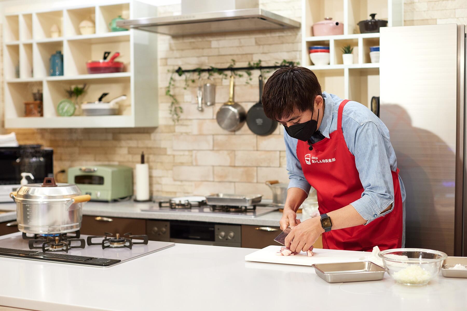 豚肩ロースきざむ