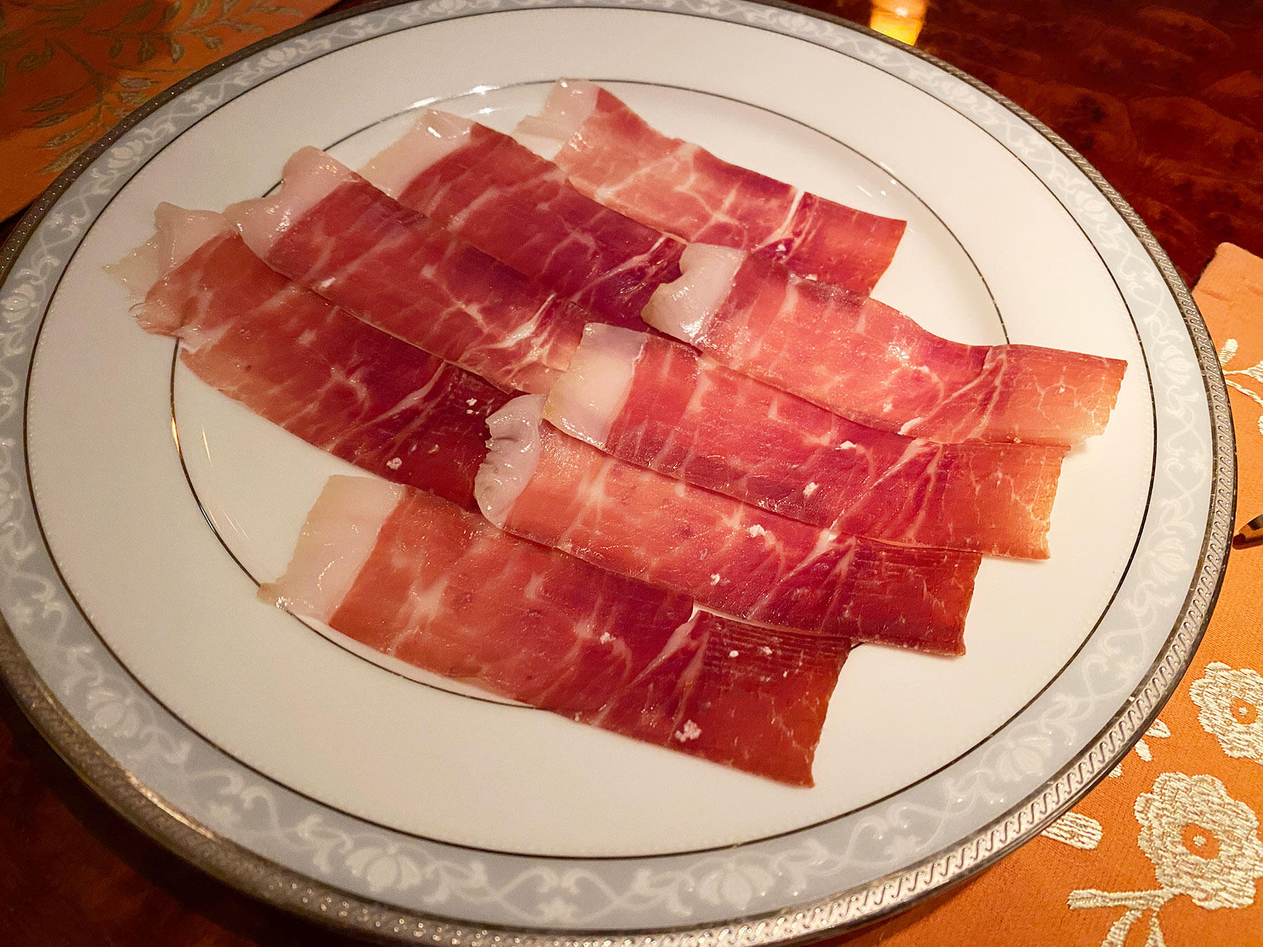 ハモンセラーノ