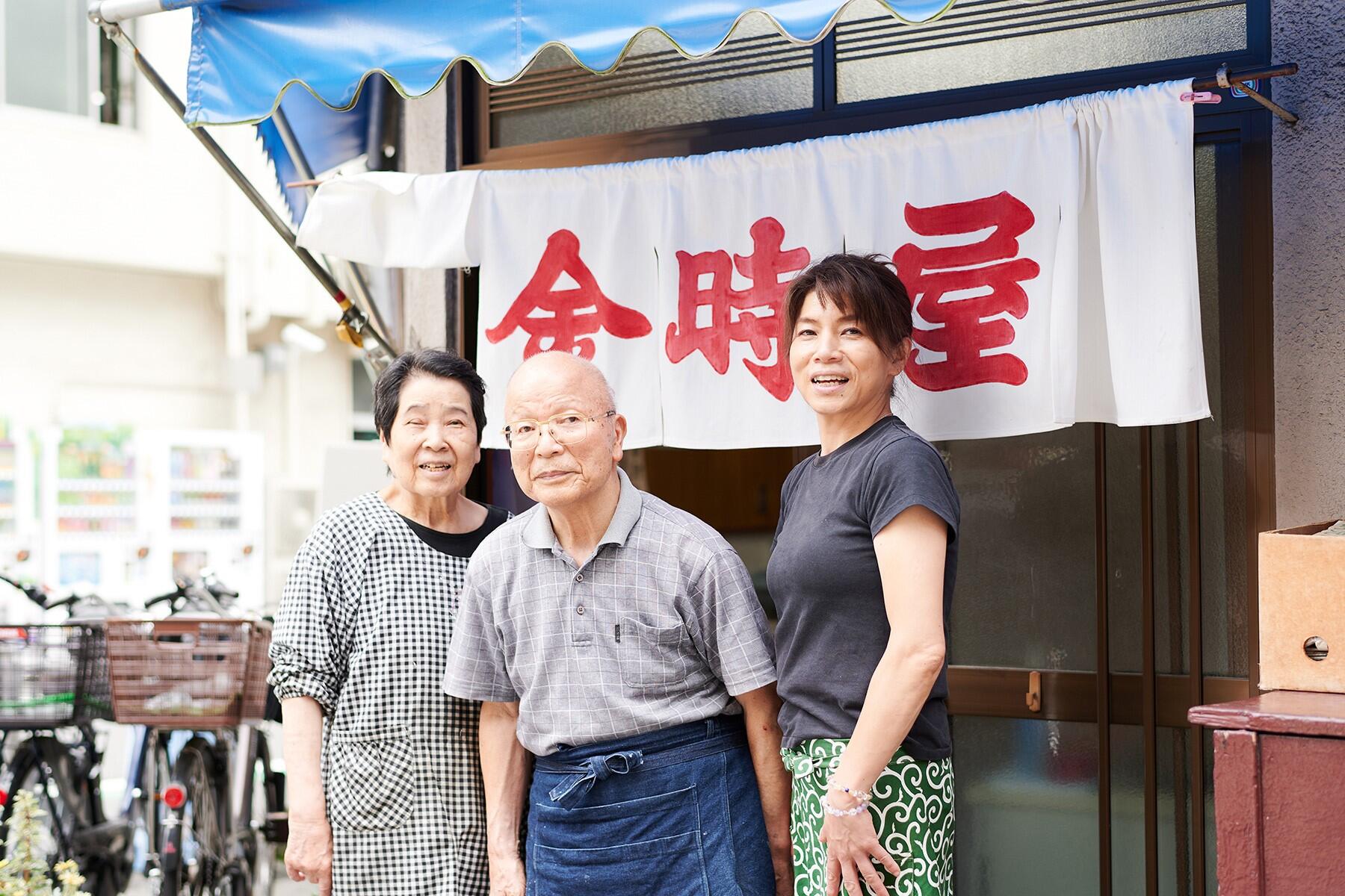 山下さんご夫妻とマキさん