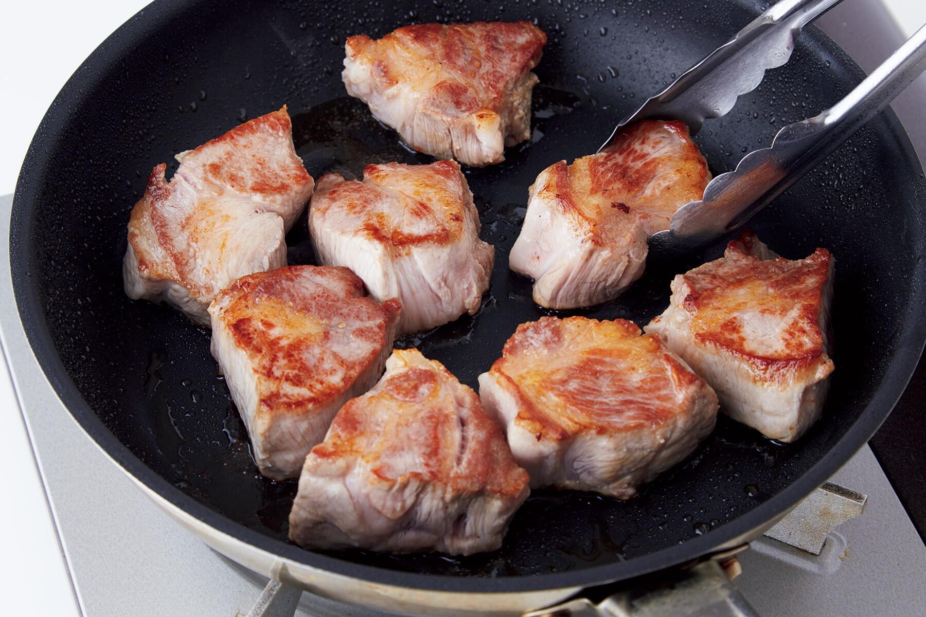 焼き目をつける