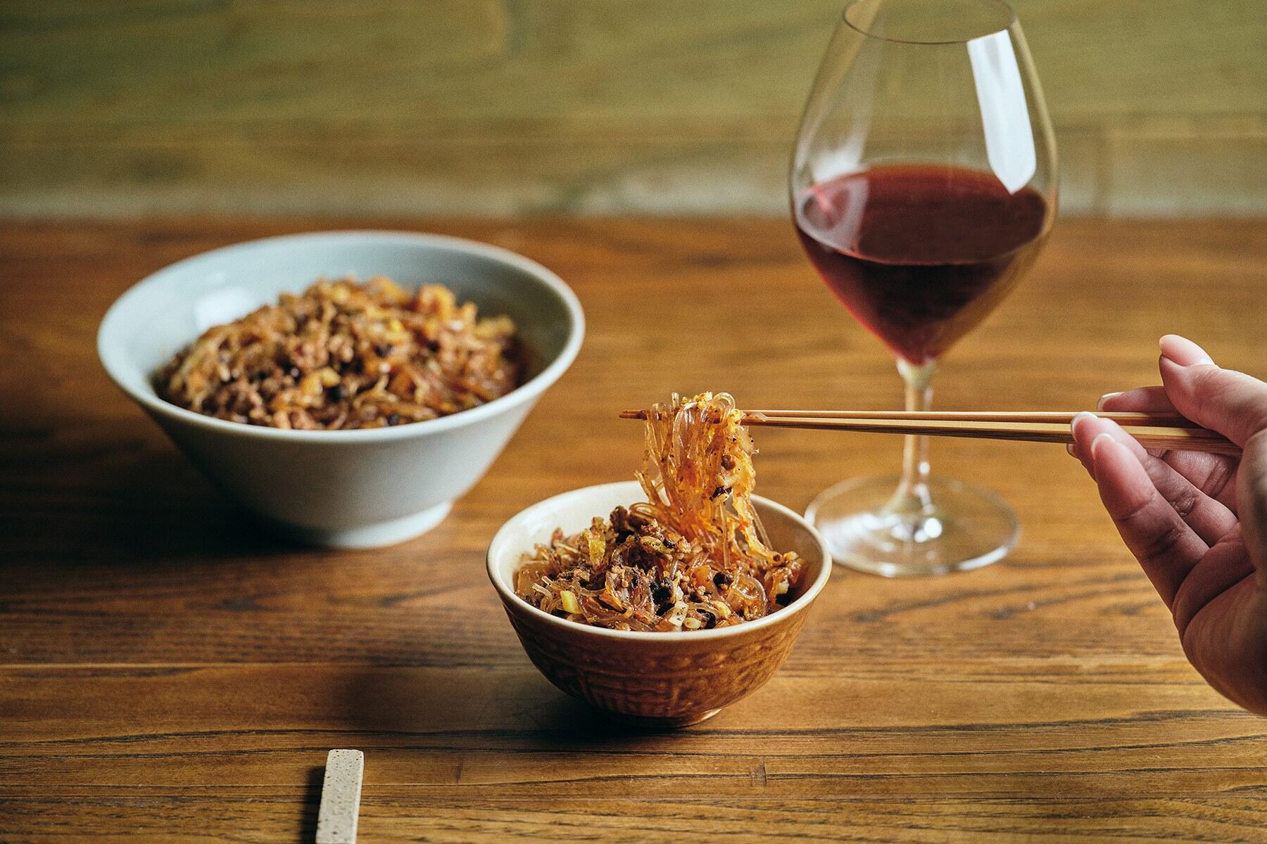 旨味と辛味のパンチが効いた“発酵白菜麻婆春雨”