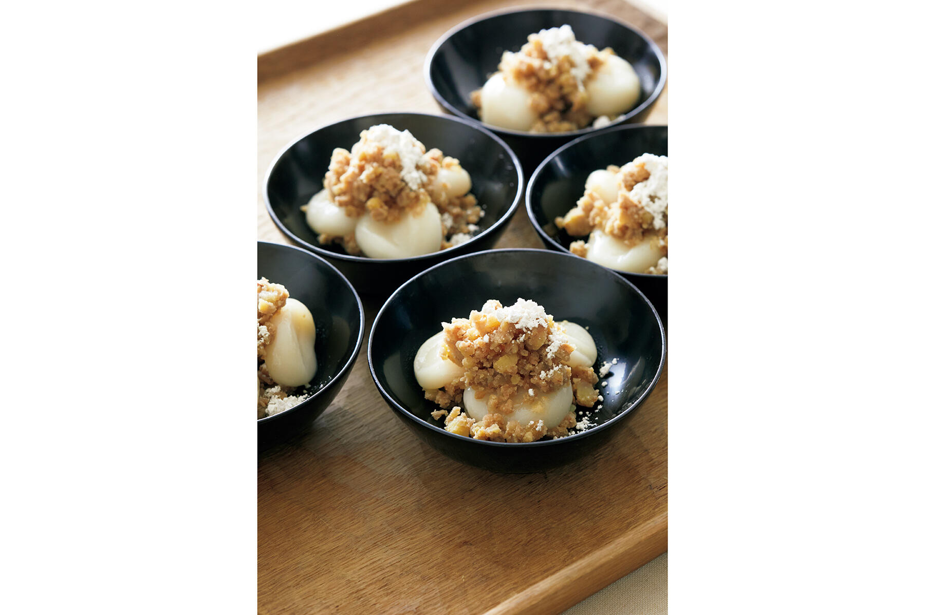 いまが旬の栗を使った“栗粉白玉餅”