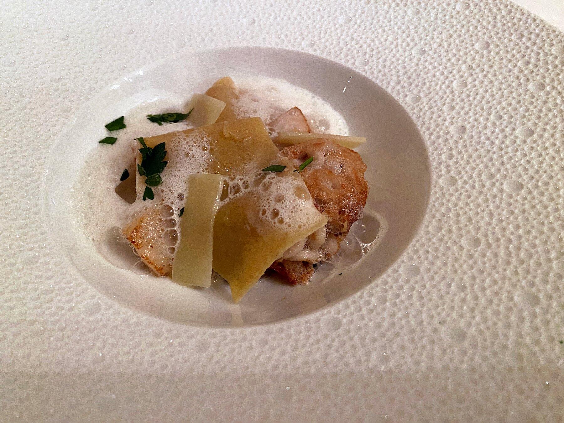 白子とホタテのポワレ