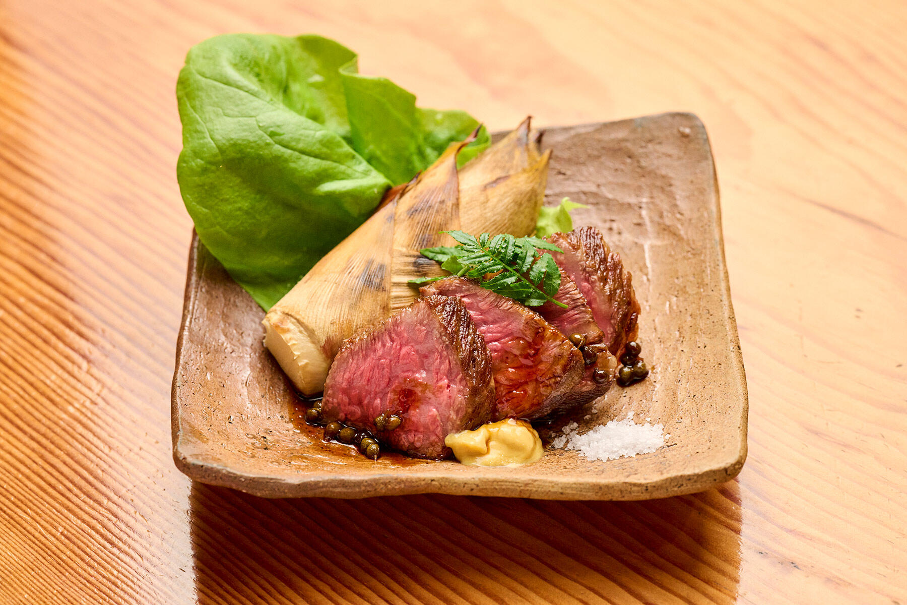 博多和牛の山椒焼き　合馬のたけのこ添え