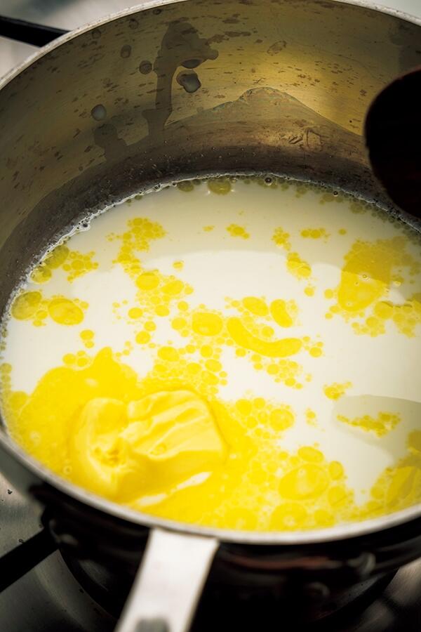 シュー生地をつくる