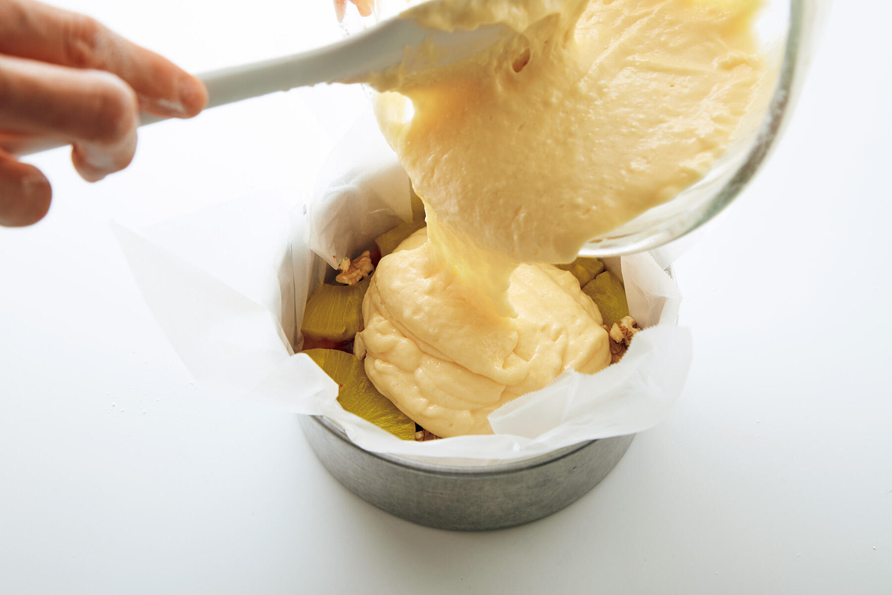 生地を流しいれる