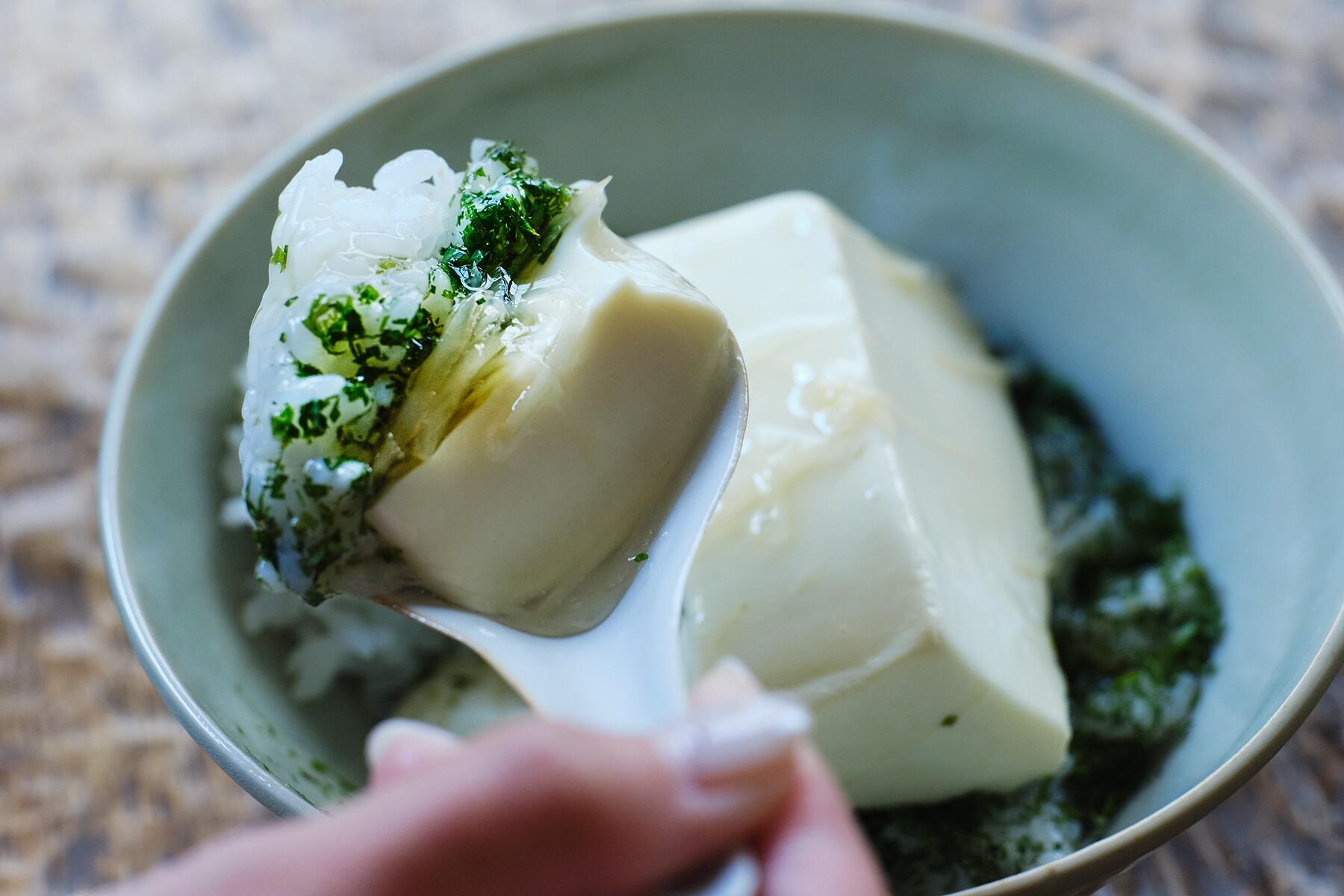 生姜餡かけ豆腐丼