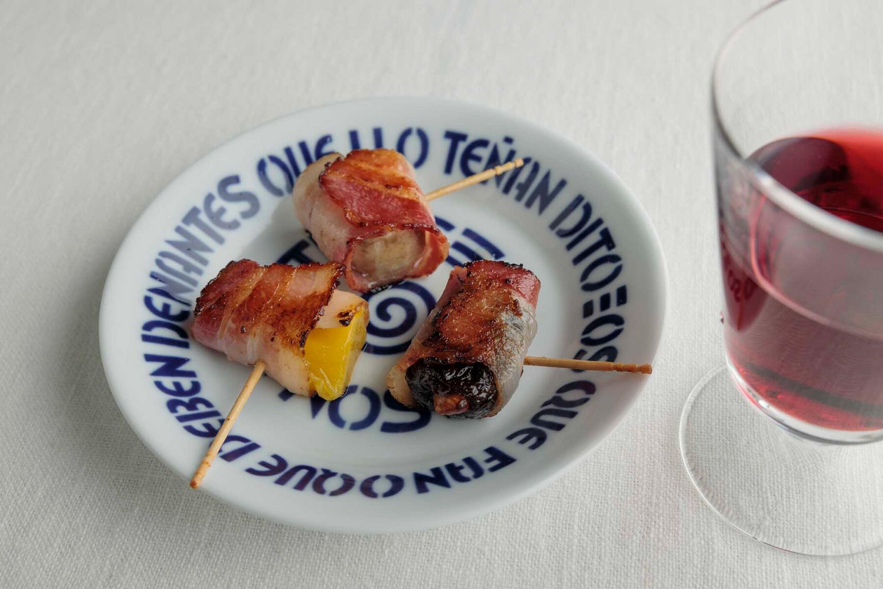 フルーツのベーコン巻き