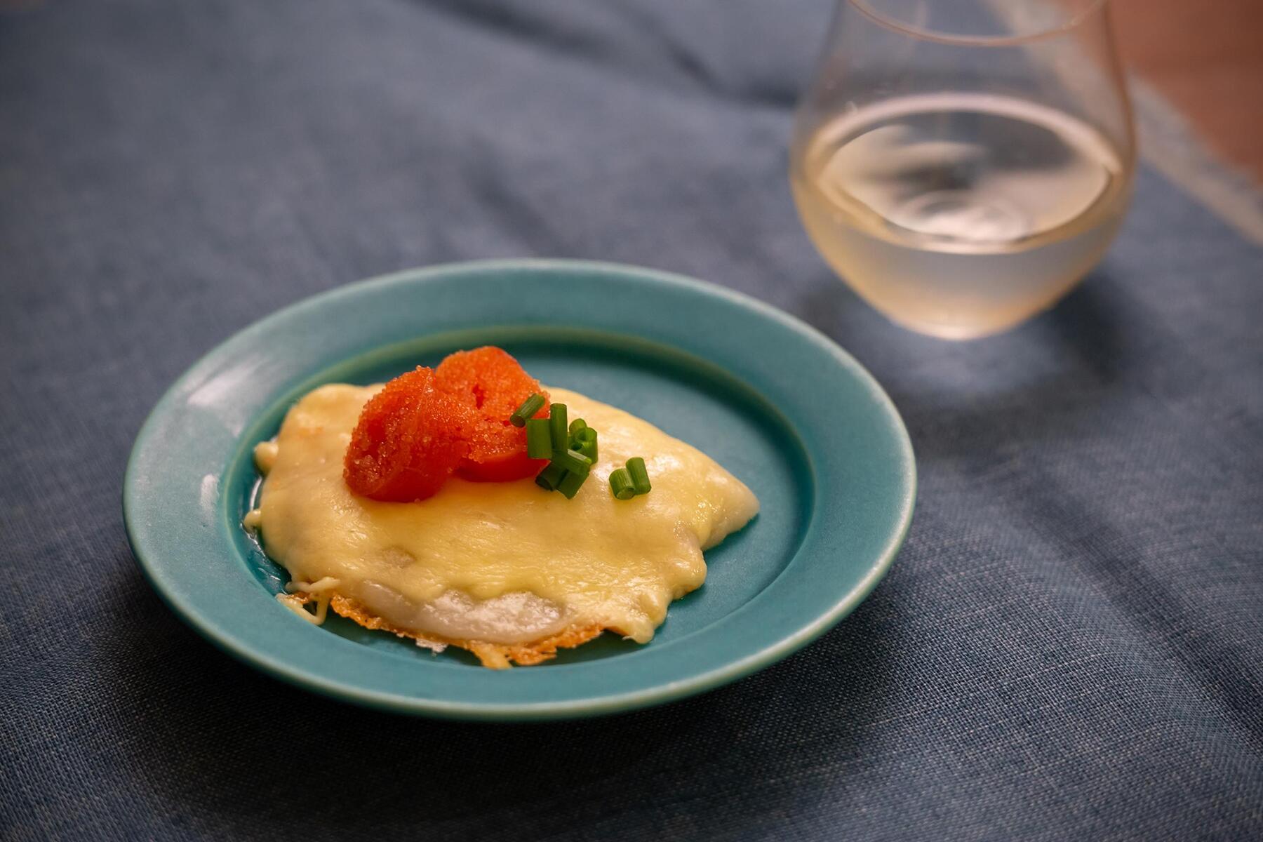 残ったお餅がつきたてのおいしさになる“明太子チーズ餅”