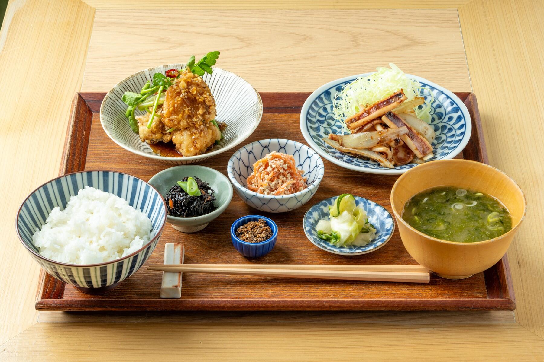 ツガルカイセン定食