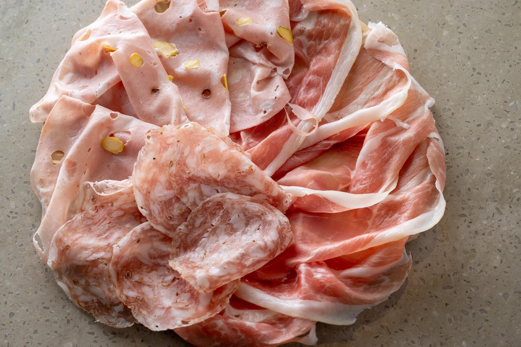 生ハム、サラミ盛り合わせ