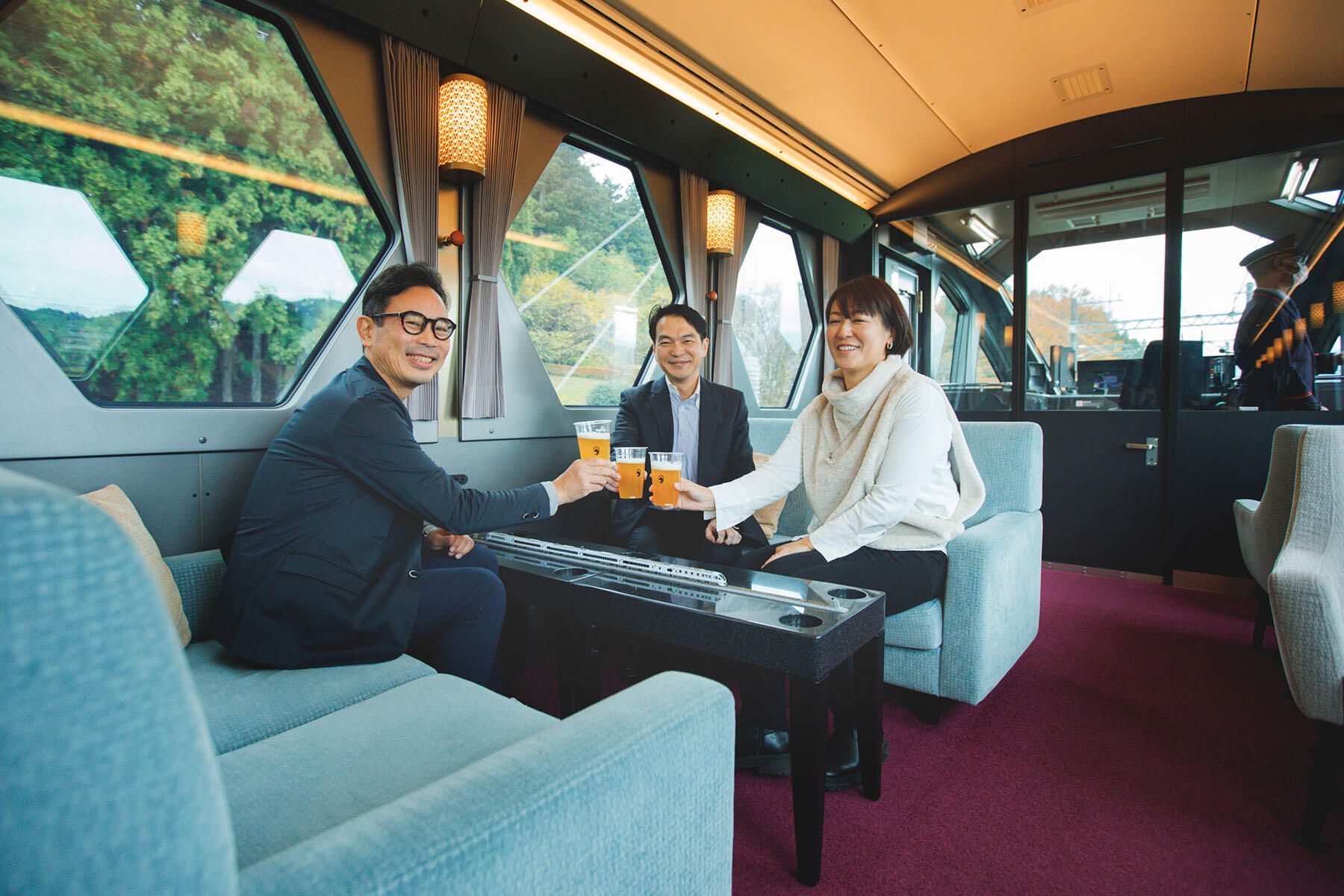 朝霧重治さん、小金井敦さん、杉下春子