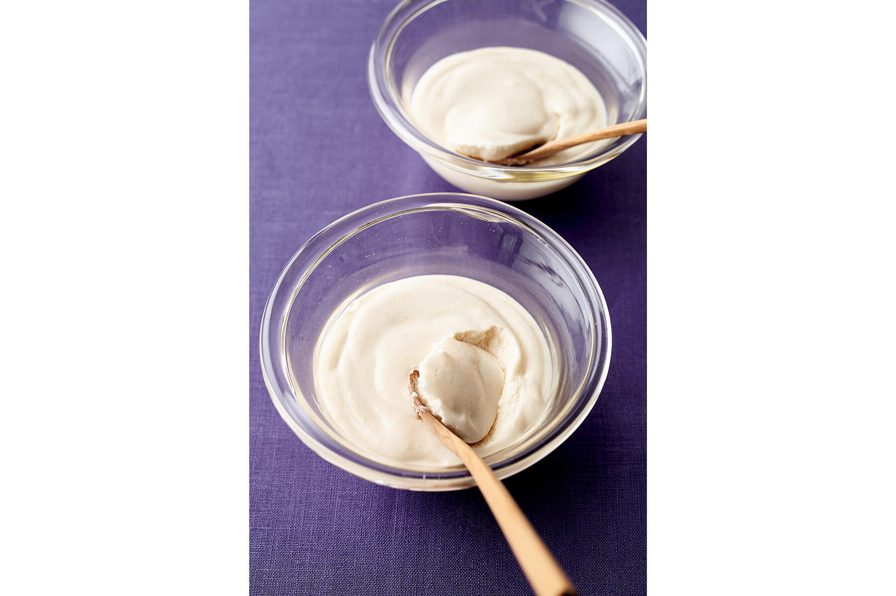 とろけるおいしさが味わえるデザート“桃のババロア”