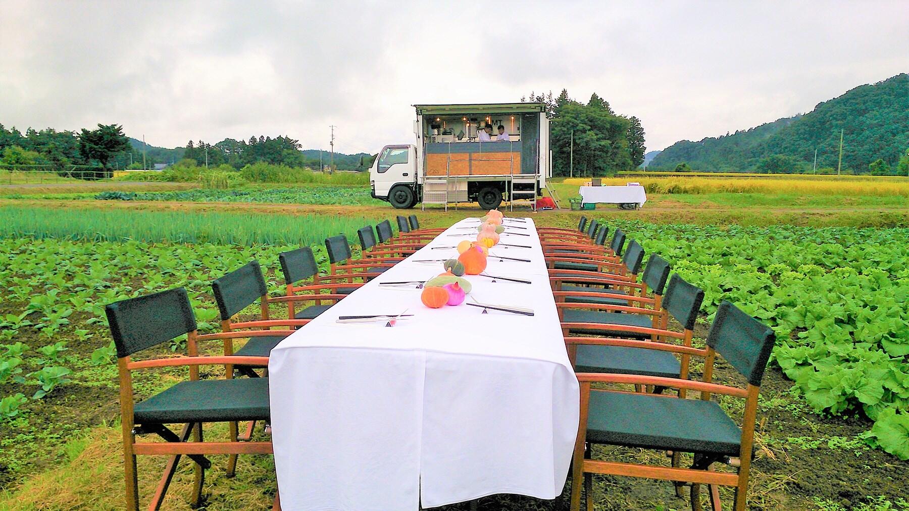 畑とテーブル