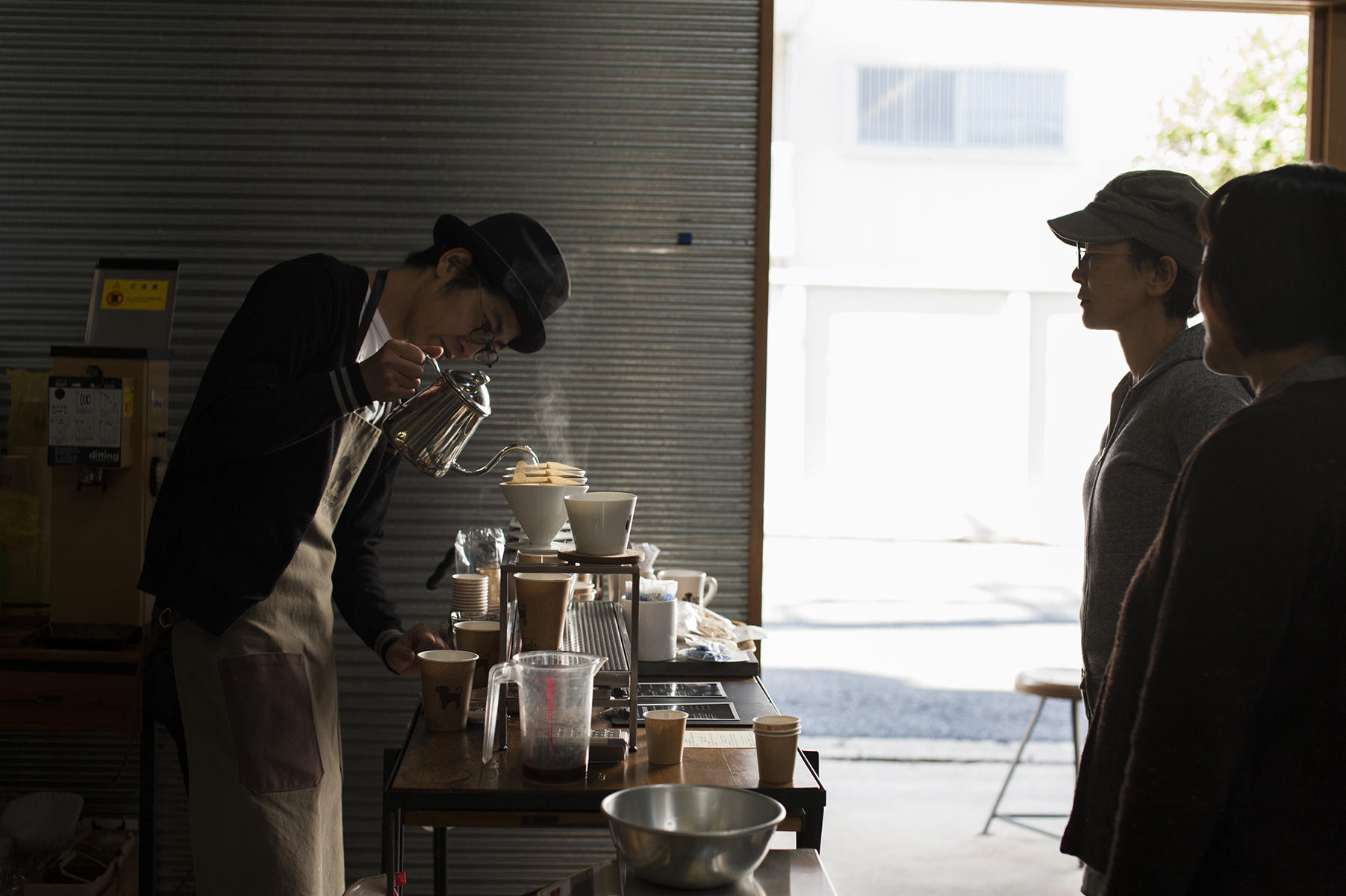 子供の頃に頭を悩ませた夏休みの自由研究の様相を呈してきたブレンド研究。けれど、大人の自由研究は意外と楽しい。