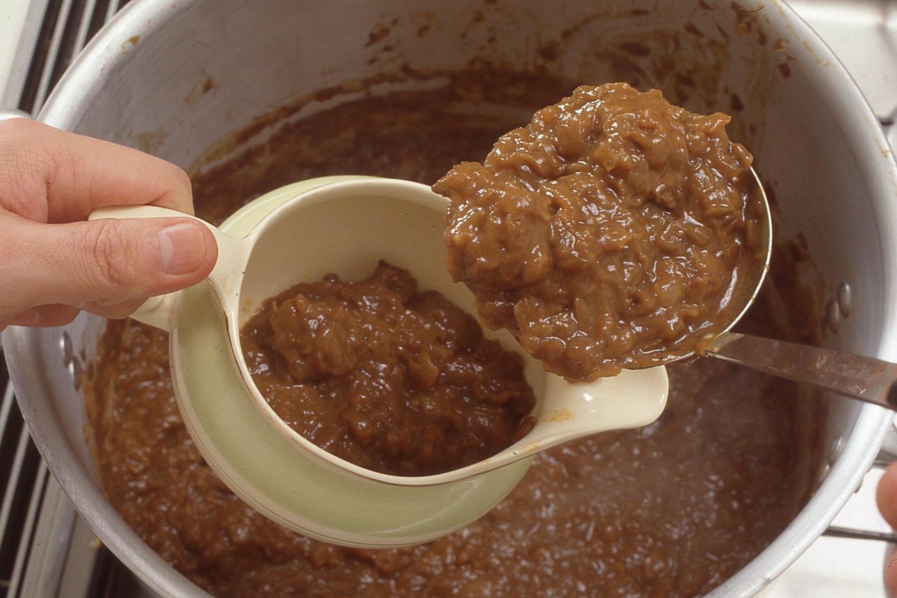 一晩ねかせたことで、玉ねぎのくどい甘味が消えて、驚くほどマイルドな味になっている。