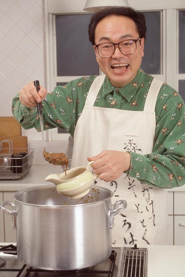 「味は保証しますが、調理の厄介なことも保証します。まずはおあとがよろしいようで。」