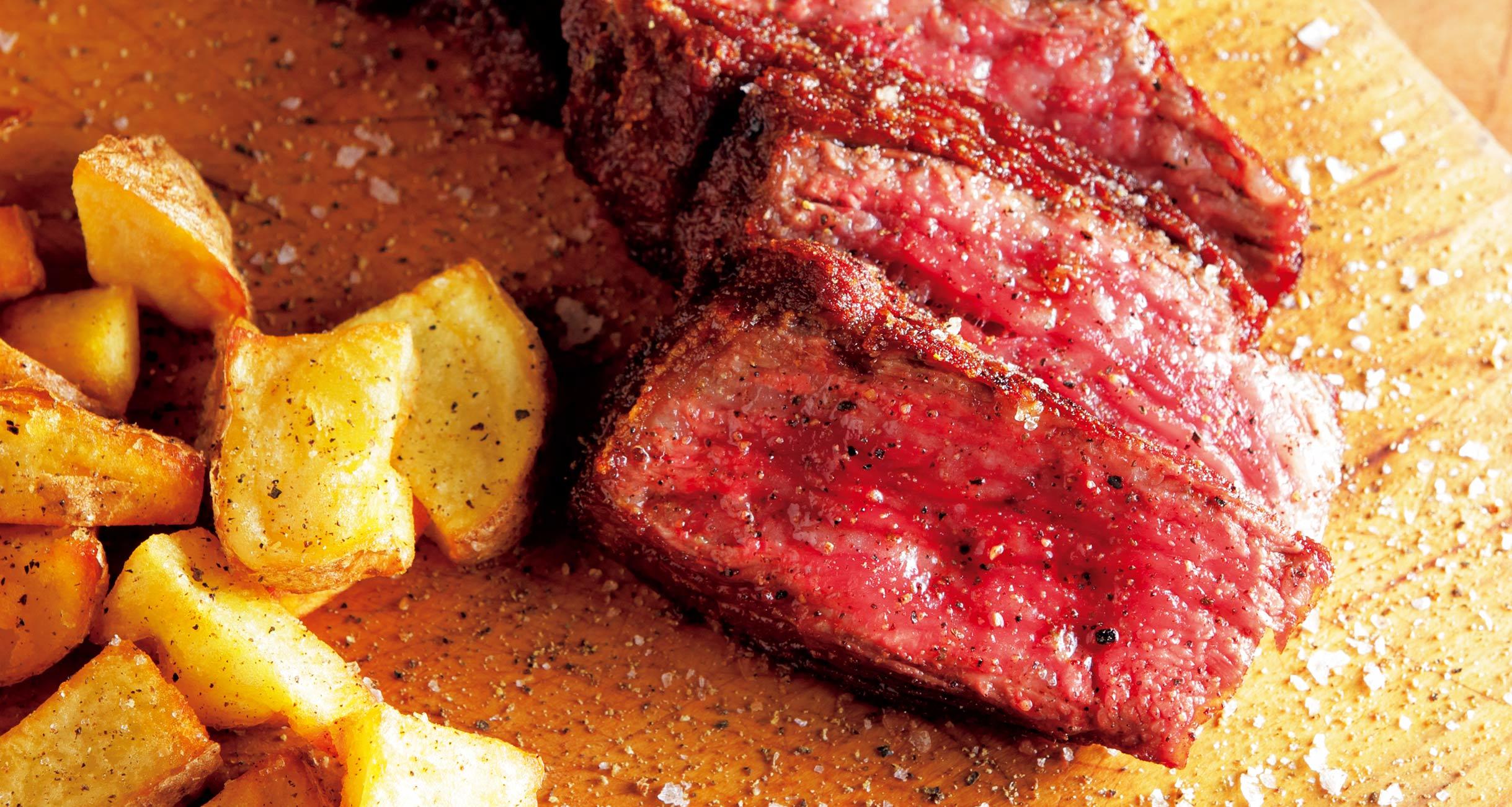 肉好きを魅了する ル キャトーズィエム の揚げ焼きステーキ 今日 なにつくる 公式 Dancyu ダンチュウ
