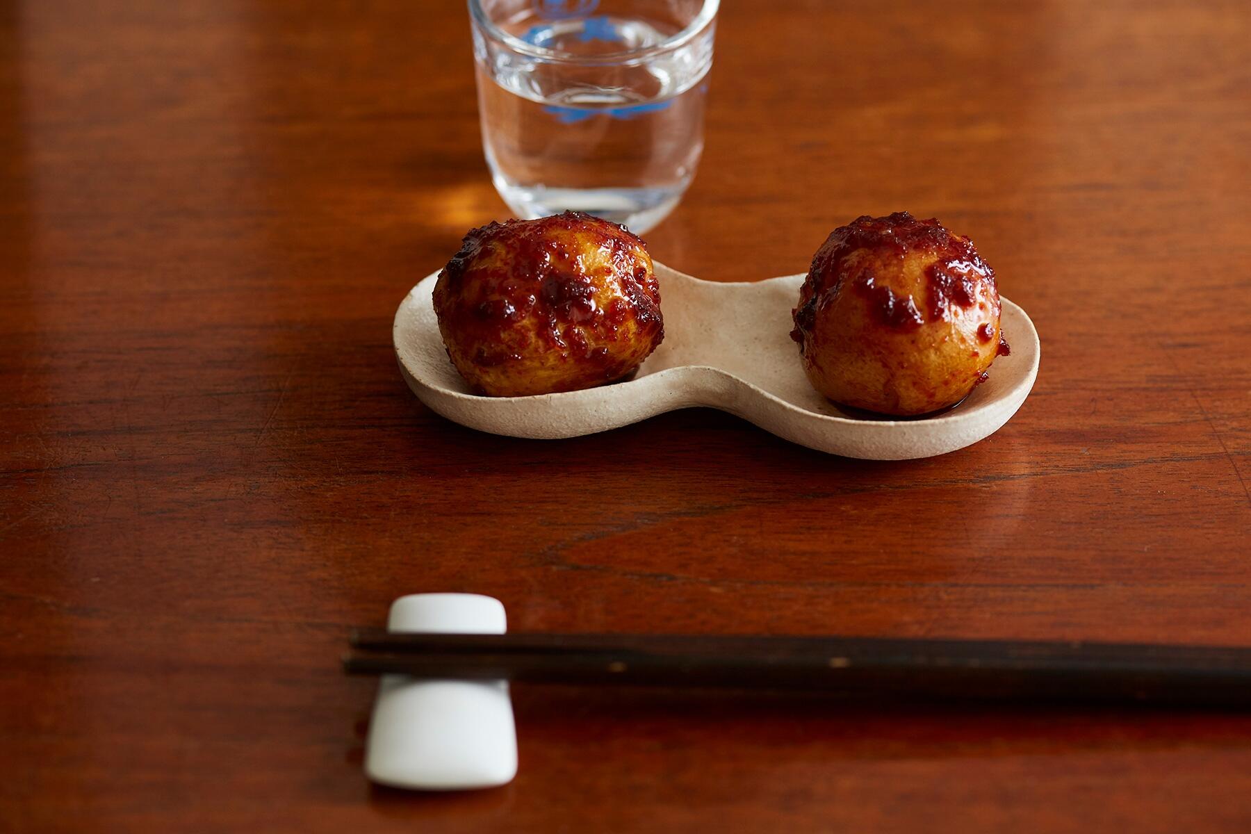 ホックリ食感の“ベビーポテトのにんにく甘辛煮”