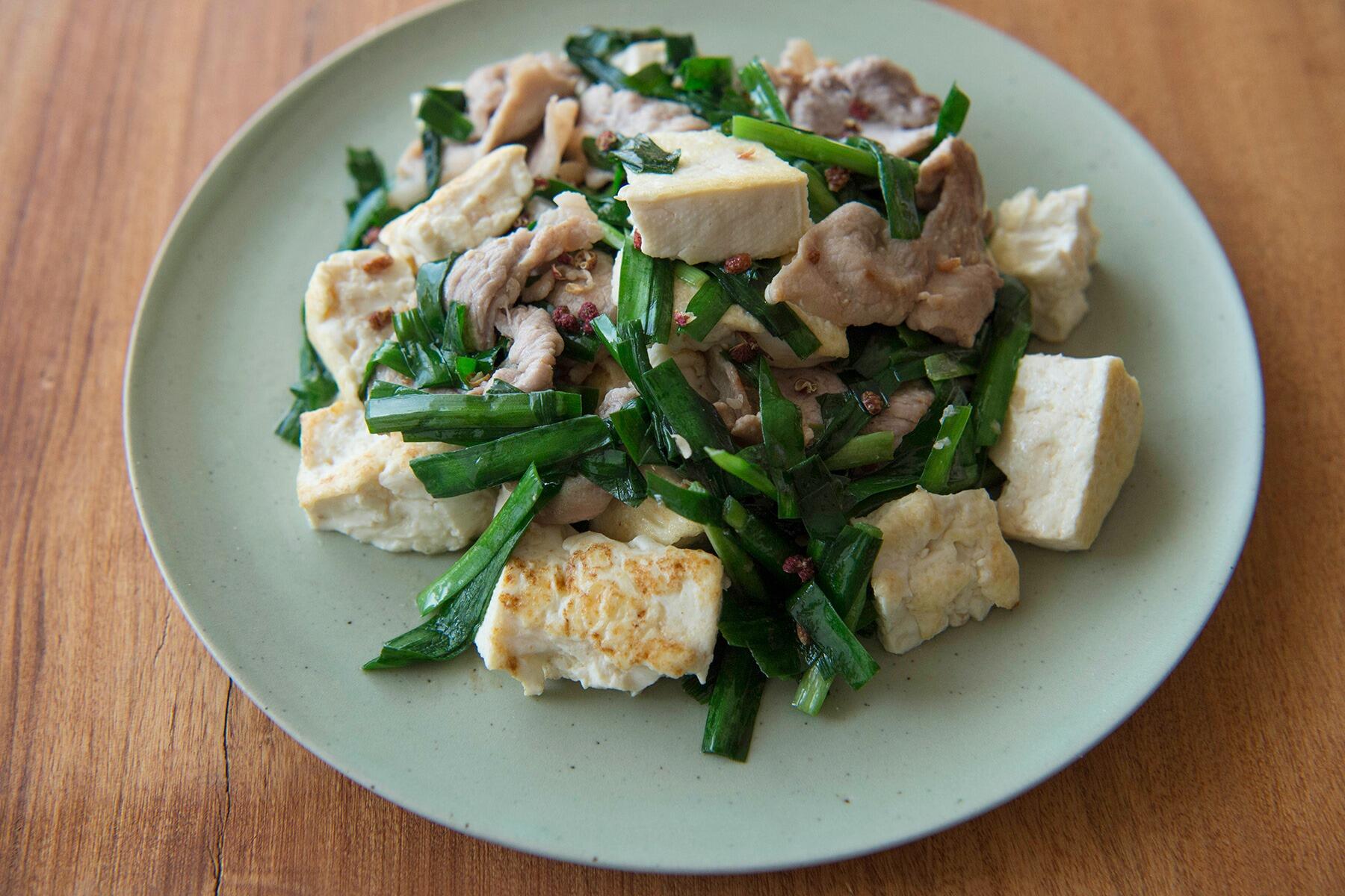 しびれる辛さがクセになる“豆腐と豚肉の花椒炒め”