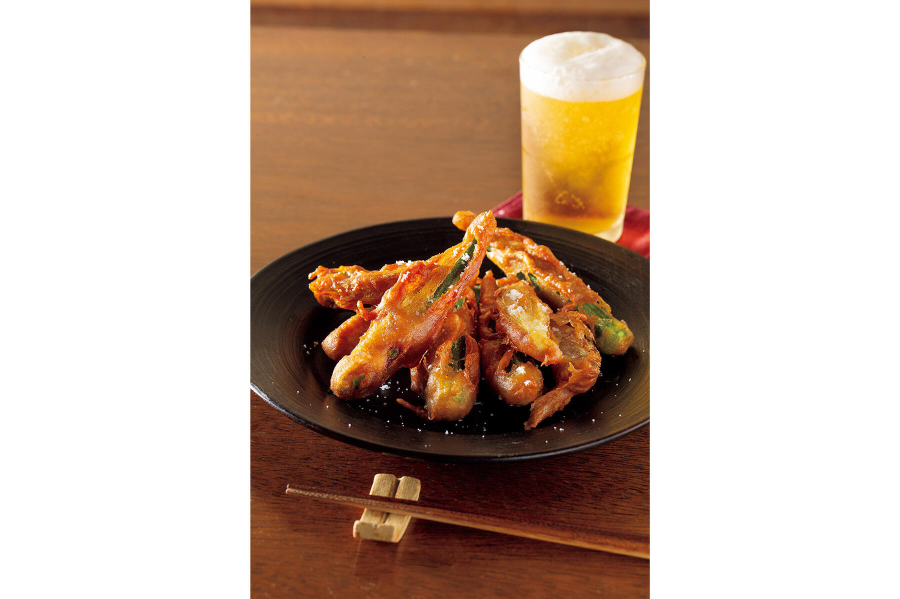 ビターな味わいと衣が決め手“オクラとみょうがの味噌フリット”