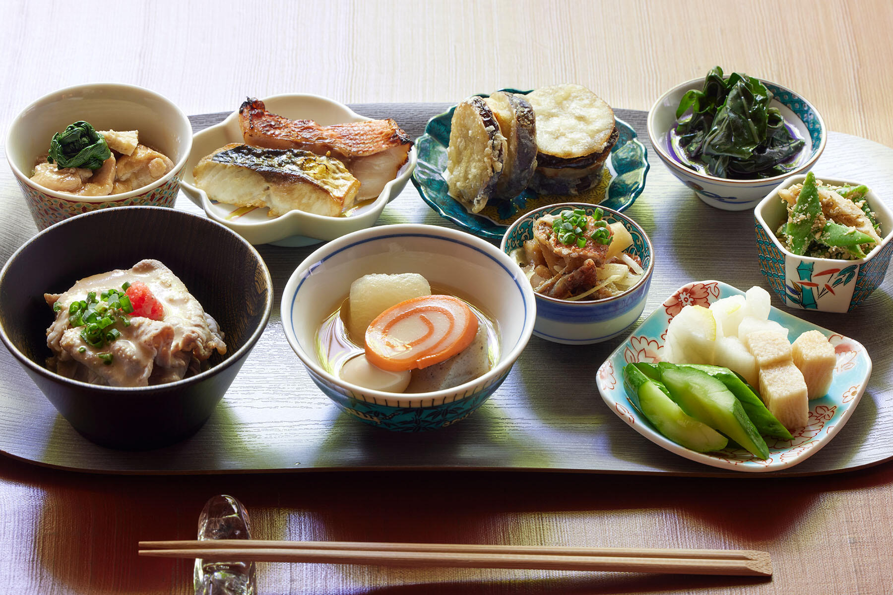 朝食トレイ