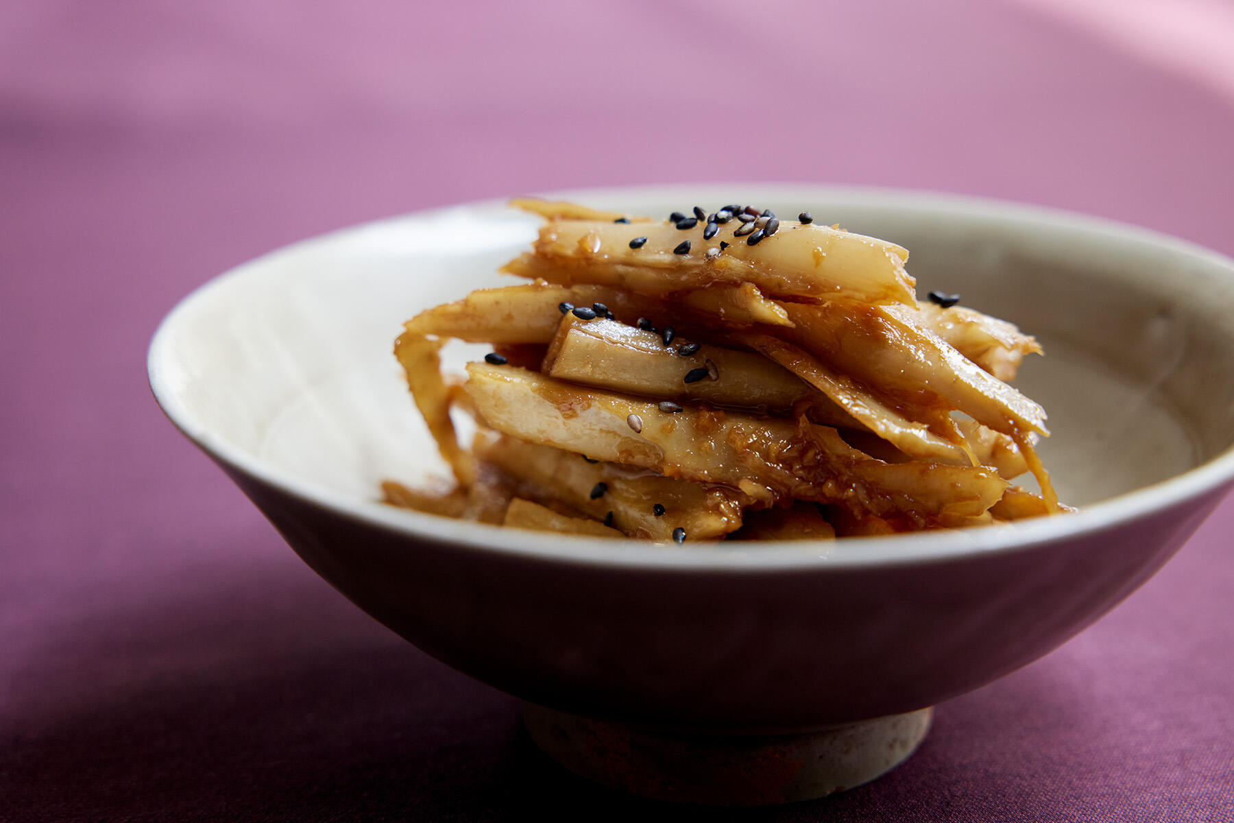 根菜がご飯のおかずに大変身！“ごぼう蒸し”