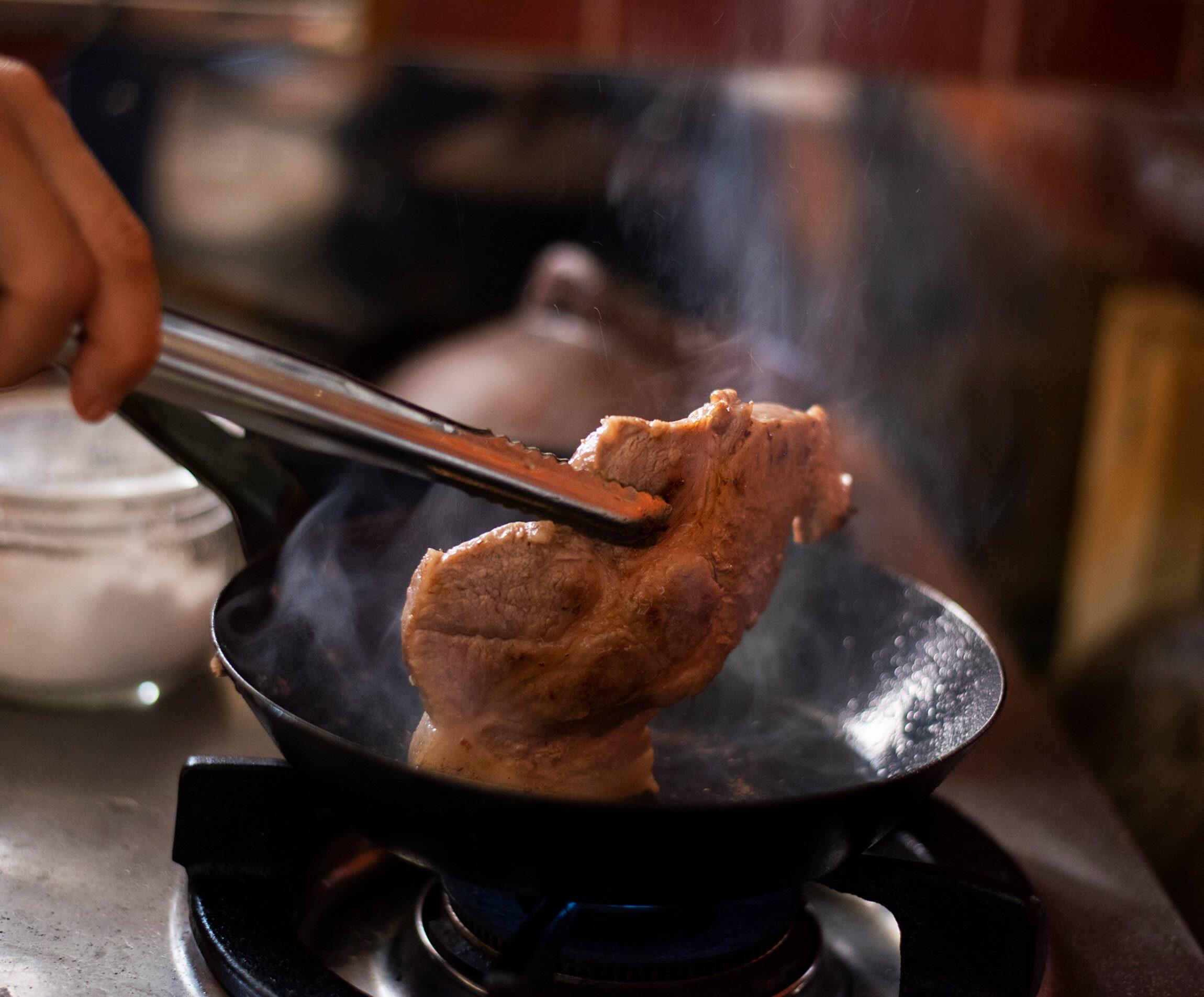 スペインポークの塊肉を料理する5日間。