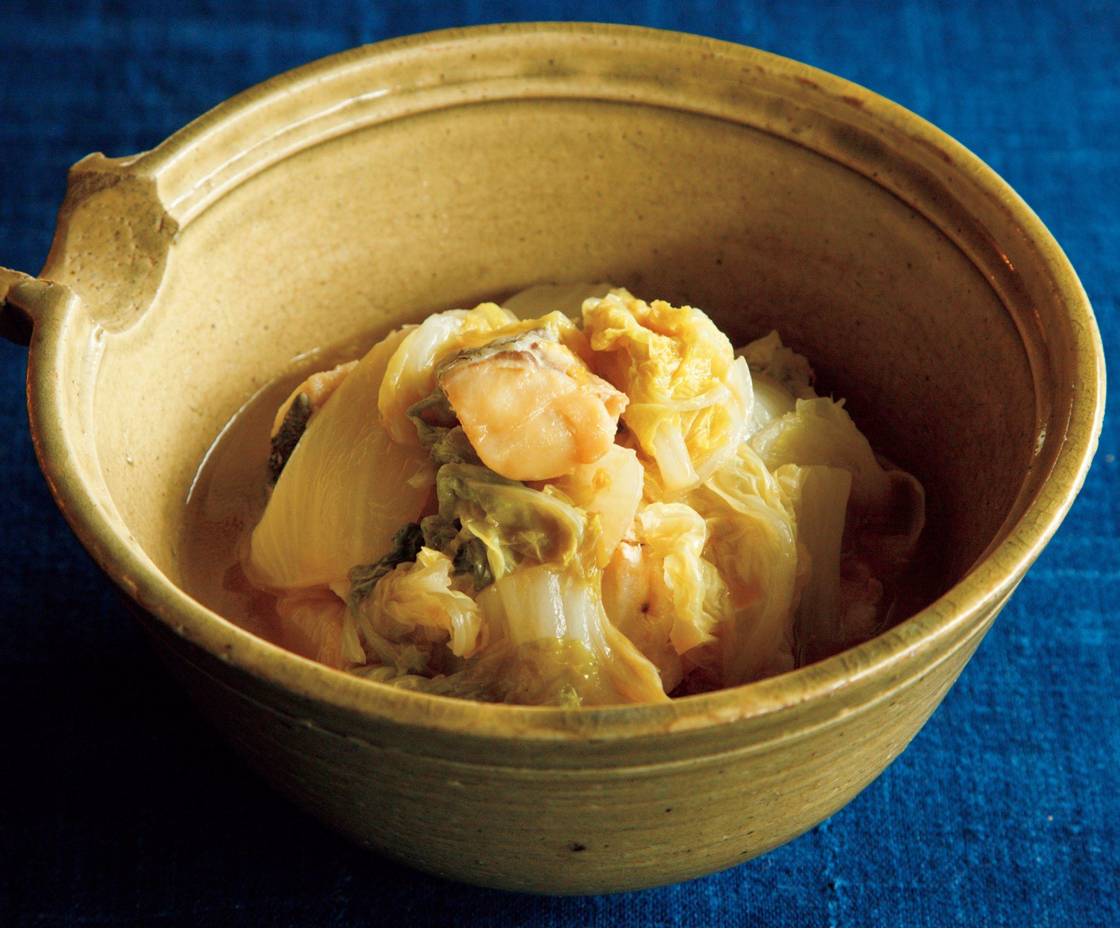 堤人美さんの たらと白菜のバター蒸し 冬にぴったりのあったかレシピ 公式 Dancyu ダンチュウ