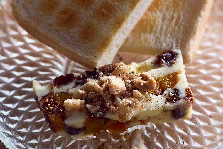 【すぐ飲める！つくりおき酒肴】日本酒が進む罪なバター「ドライフルーツバター」