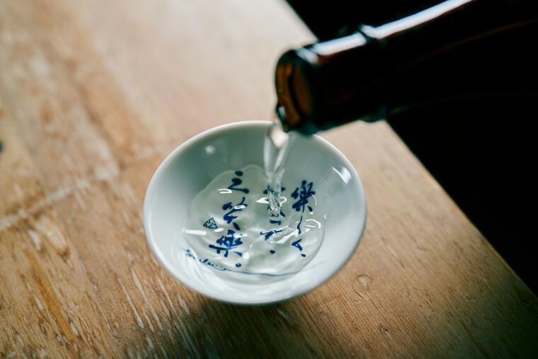 【人に教えたくなる酒】偏愛すること4年。この生酒、すこぶるいい！富山の日本酒「三笑楽」