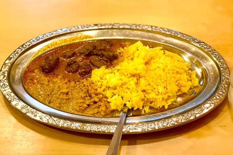 大阪・肥後橋にある最古のスリランカカレー専門店|松尾貴史のカレードスコープ⑩