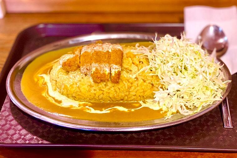 学生時代にタイムスリップさせてくれるカツカレー|松尾貴史のカレードスコープ㉕