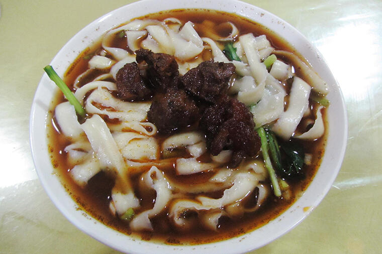 底知れない魅力が詰まった「刀削麺」|世界のアジア麺⑥