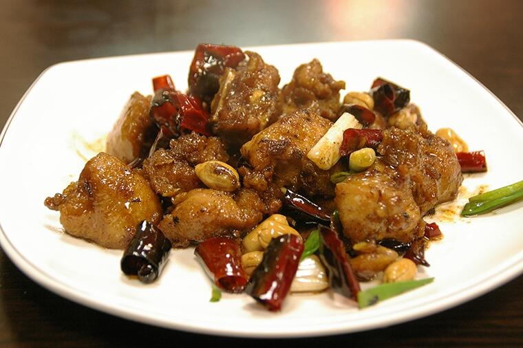 メニューにびっしりと並ぶ驚きの料理数|世界の炒め物③
