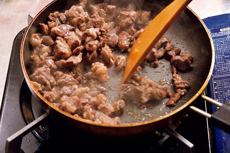 肉肉しさを堪能する牛肉レシピ4選