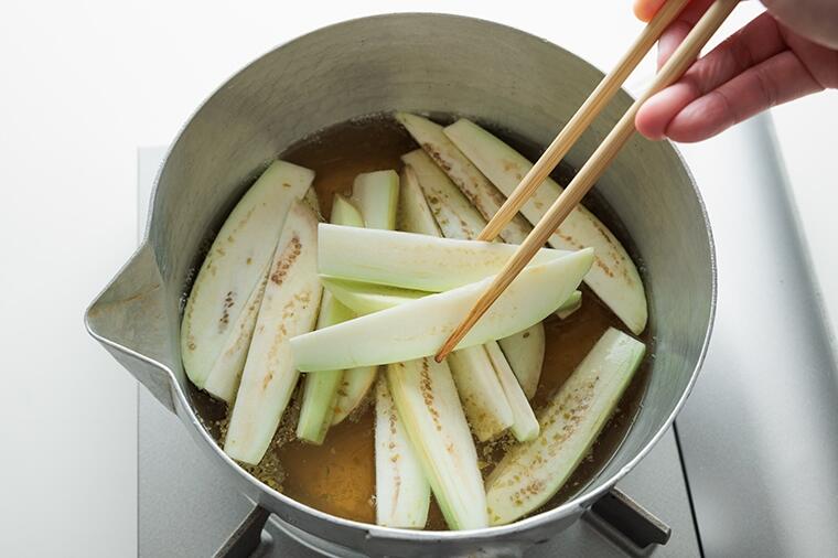 旨味をたっぷり吸い込んだなすのレシピ4選